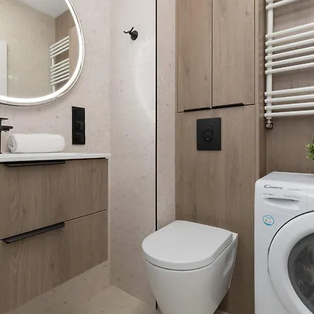 Family In With Parking And Playground By Renters * Gdynia