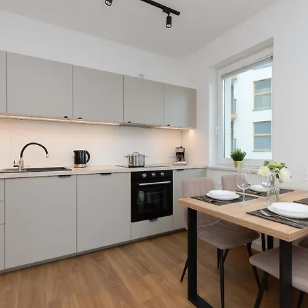 Appartement Family In With Parking And Playground By Renters *